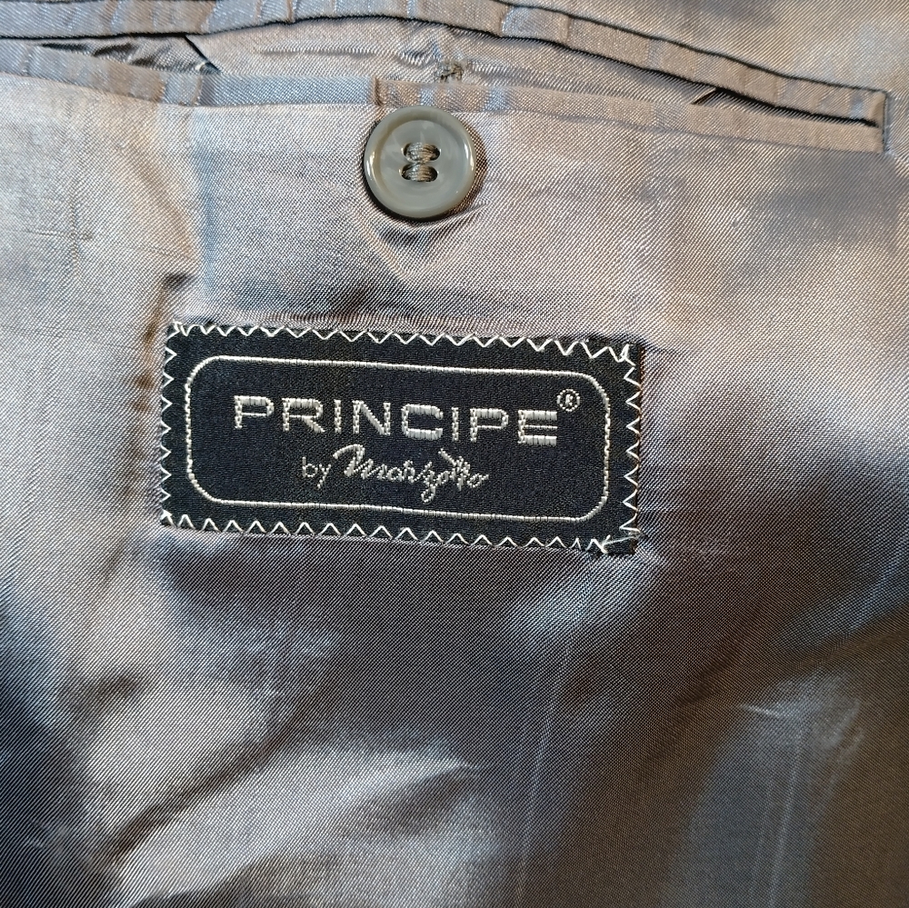 Jacket - Picture 8 of 9